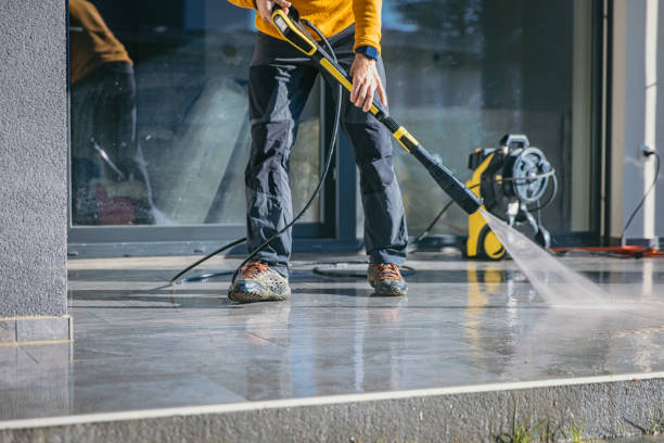 Best Window and Screen Pressure Cleaning in Fitchburg, WI