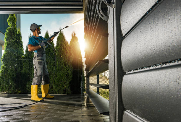 Best Vinyl Siding Pressure Washing in Fitchburg, WI